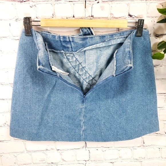 ZARA Ruffled Bow Denim Mini Skirt Size 5 - Picture 3 of 9